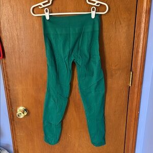 Woman’s  Green Leggings
